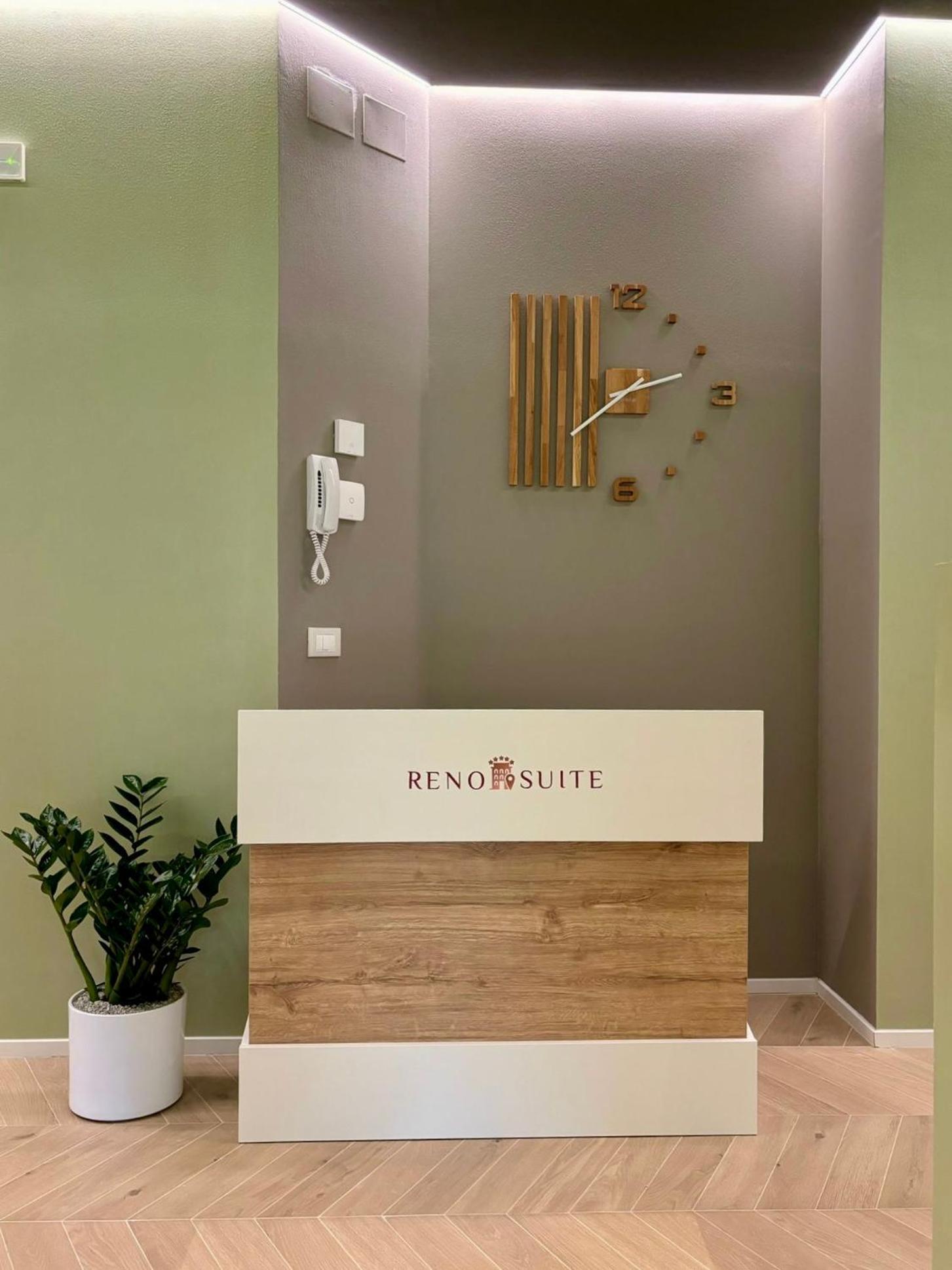 Reno Suite Bologna Esterno foto